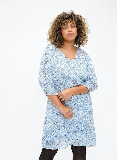 Relaxed Style Zizzi Lucy Dress in Blue Print