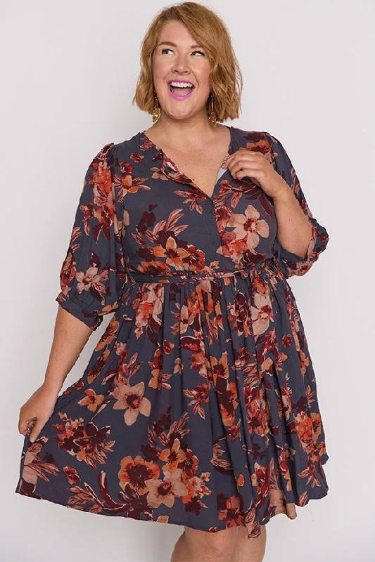 Evening Looks Rhonda Wall Flower Dress