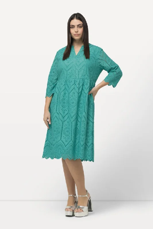 Women Fashion Ulla Popken Eyelet Lace Dress in Green