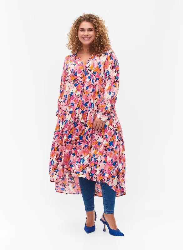 Sophisticated Style Zizzi Mia Dress in Rosebloom