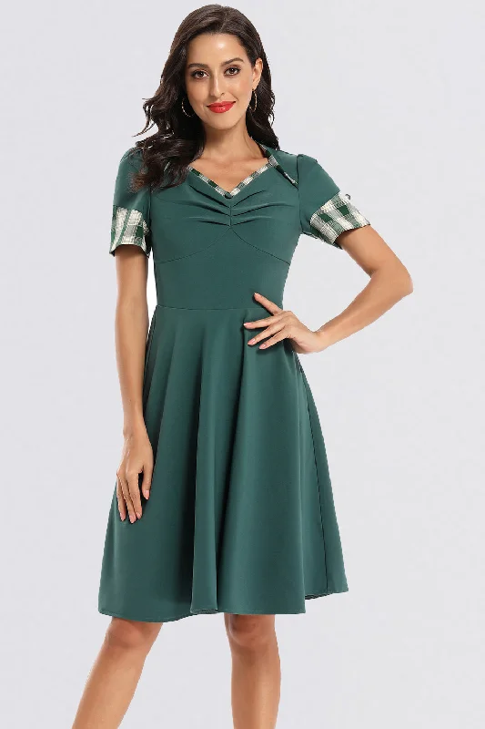 Bold Fashion Pleating Short Elegant Vintage Dresses