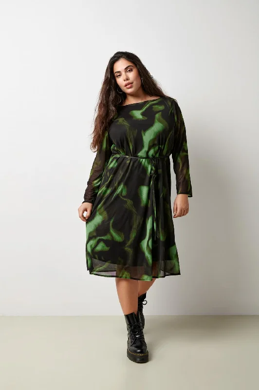 Stylish Women's Clothing Only Carmakoma Forest Dress in Green