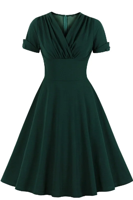 Women's Vintage-Inspired Outfit Green V Neck A-line Short Dress with Short Sleeves