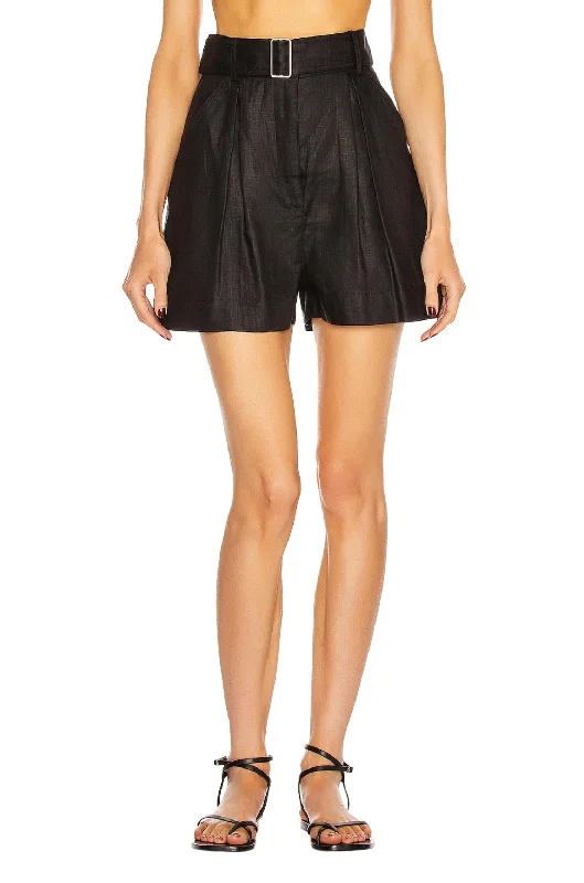 Pleated Short In Black